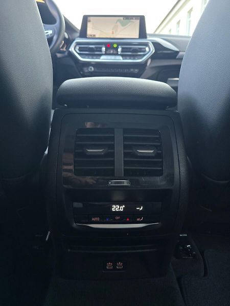 BMW X4 Xdrive 20d At KŮŽE KAMERA NAVI - fotka 20 z 47