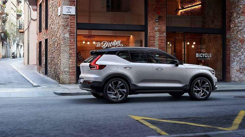 Volvo XC40.