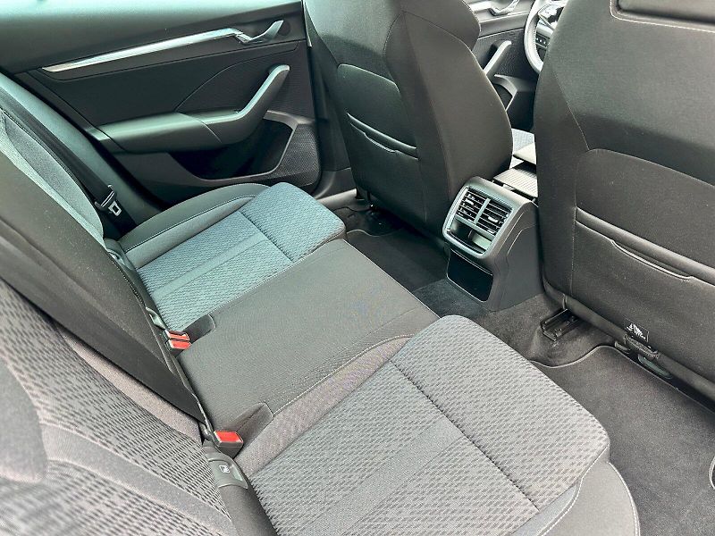 Škoda Octavia (2022) 1.0 TSI e-TEC 81kW DSG Style C - fotka 23 z 26