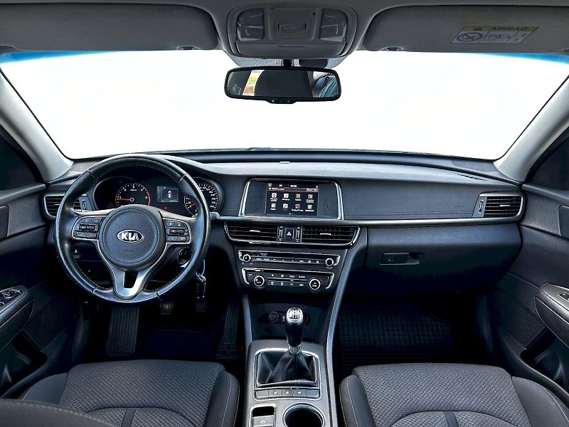 Kia Optima (2017) SW 1.7 CRDi 104kW MP6 Business - fotka 5 z 32