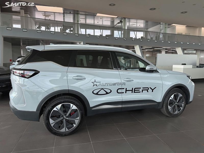 Chery Tiggo 7 (2025) 1,6T ICE UNIQUE AWD - fotka 7 z 30