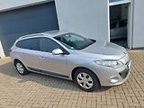 Renault Mégane (2011) III. Grandtour dCi 110 - náhled 3