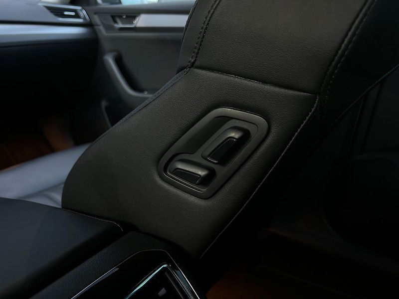Škoda Superb (2019) 2.0TDI-STYLE-P.KAMERA-TAŽNÉ.Z - fotka 21 z 50