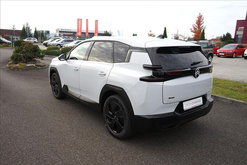 Citroën C5 Aircross (2026) 1,2 Hybrid 145k Automatic PLUS - fotka 5 z 25