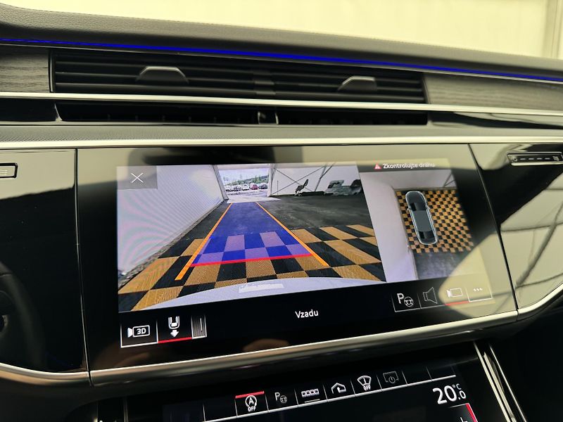 Audi A8 55Tfsi*250kw*4x4*S-Line*DPH* - fotka 28 z 45