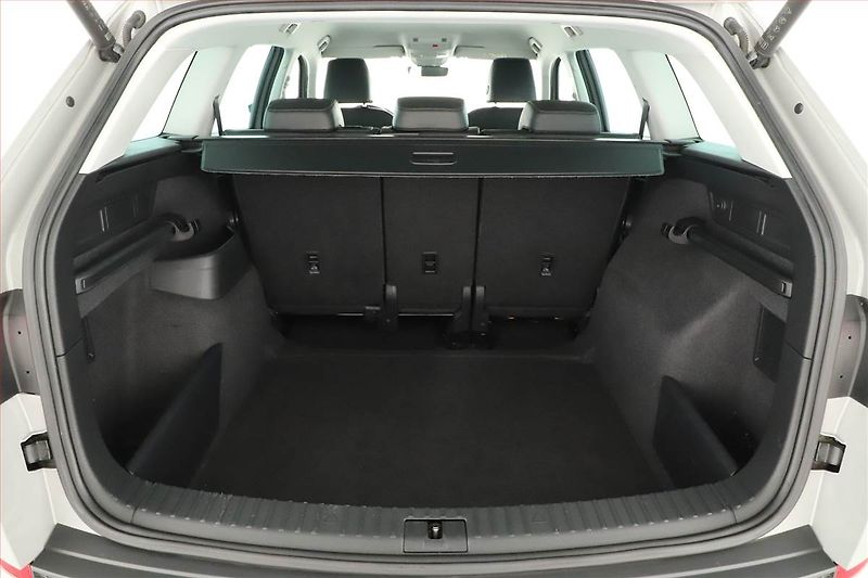 Škoda Kodiaq (2023) 2.0 TDI - fotka 19 z 20