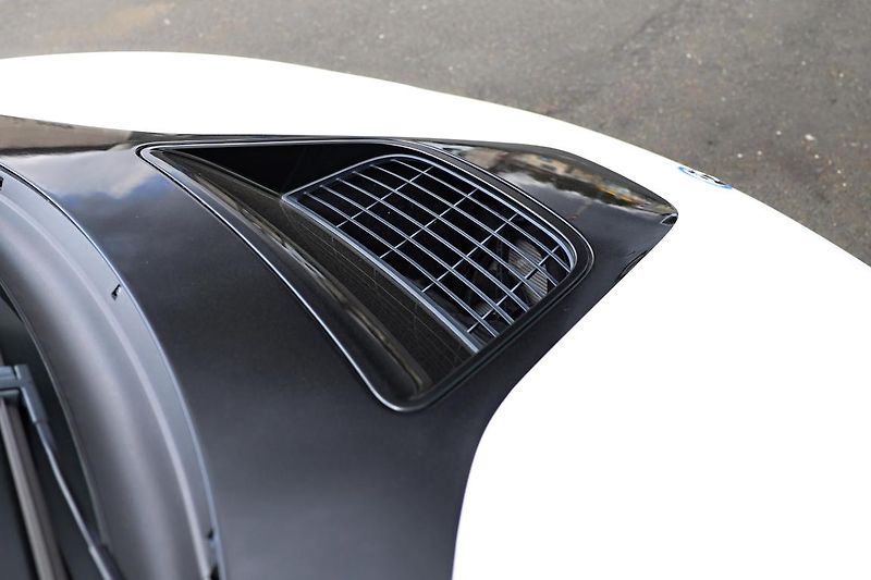 BMW i8 - fotka 15 z 15
