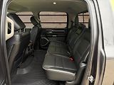 Dodge RAM (2022) +LARAMIE+VZDUCH+OFFROAD PAKET+ - náhled 12