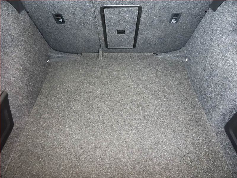 Seat Toledo (2014) 1.4 TSI, Automat, Tempomat - fotka 13 z 14
