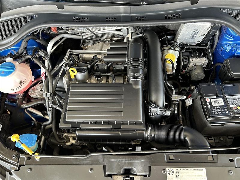 Škoda Fabia 1,2   TSI,JOY,SERVISKA,1.MAJ - fotka 24 z 26