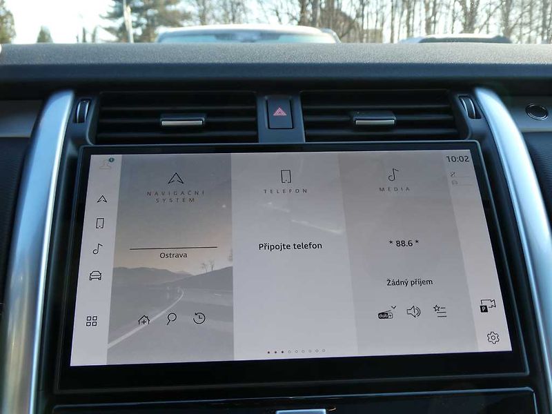 Land Rover Discovery 5 3,0 Gemini D350 - fotka 26 z 44