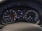 Škoda Fabia (2017) 1.0 TSI, Tempomat - náhled 11
