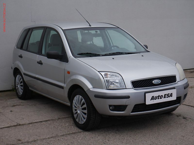 Ford Fusion (2003) 1.4i, AC, park.čidla - fotografie inzerátu