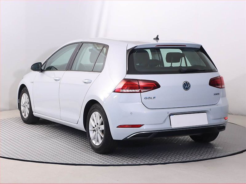 Volkswagen Golf (2018) 1.5 TSI, Serv.kniha, Tempomat - fotka 4 z 19