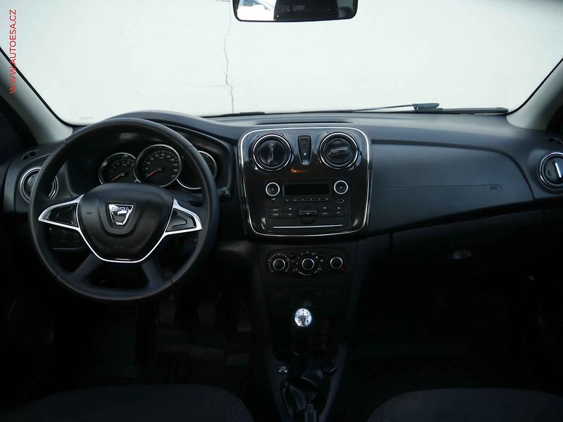 Dacia Logan (2020) 1.0 TCe, ČR, AC, el. výbava - fotka 8 z 14