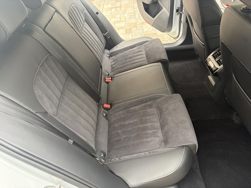 Škoda Superb (2020) 1.5 Tsi,110kw, tazne, kuze - fotka 14 z 19