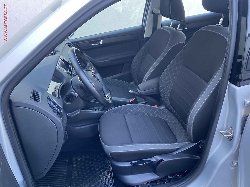 Škoda Fabia (2018) 1.4 TSi, Edition R5, DSG - fotka 9 z 16