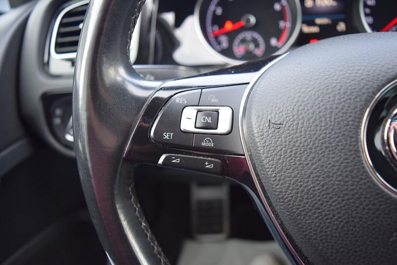 Volkswagen Golf Variant (2016) 1.4TSI 110kw COMFORTLINE TAŽNÉ - fotka 31 z 45