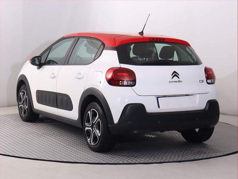 Citroën C3 (2020) 1.2 PureTech, Serv.kniha, Navi - fotka 4 z 21