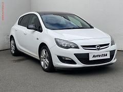 Opel Astra (2015) 1.4 T, AC, tempo, navi - fotografie inzerátu
