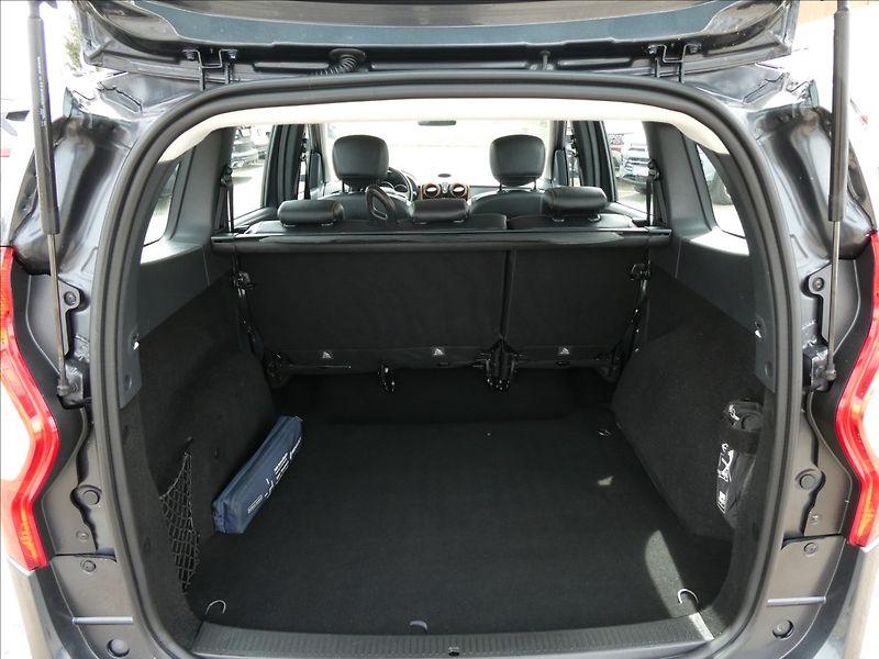 Dacia Lodgy 1,2 TCe 85kW klima,NAVI,závěs - fotka 16 z 35