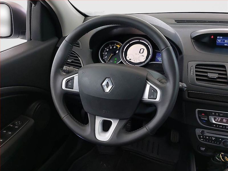 Renault Mégane (2011) 1.6 16V, LPG, Tempomat - fotka 12 z 14