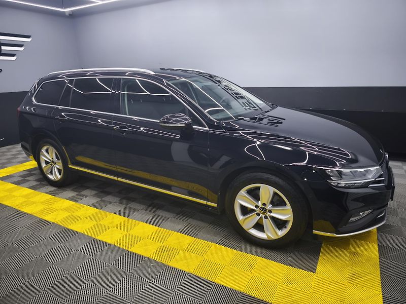 Volkswagen Passat Variant (2022) 2.0TDI 1. Majitel, DSG - fotka 3 z 35