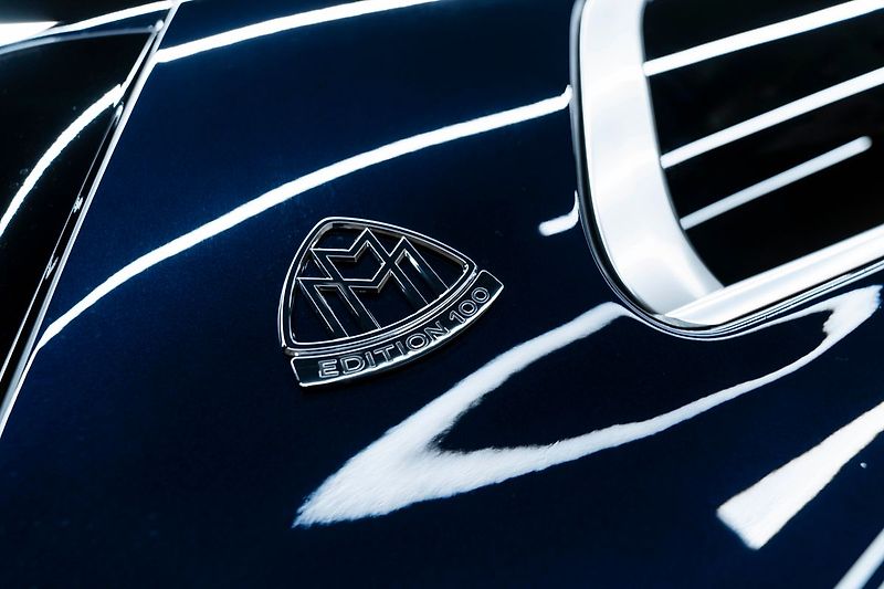 Mercedes-Benz GLS 4MATIC Maybach - fotka 29 z 32