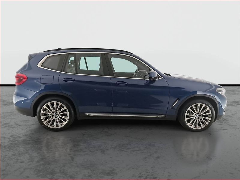 BMW X3 (2018) Luxury line xDrive25d - fotka 6 z 19