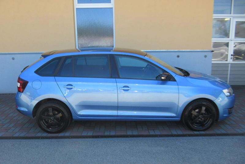 Škoda Rapid 1.4TDI AUT.KLIMA PANORAM TAŽNÉ - fotka 3 z 21