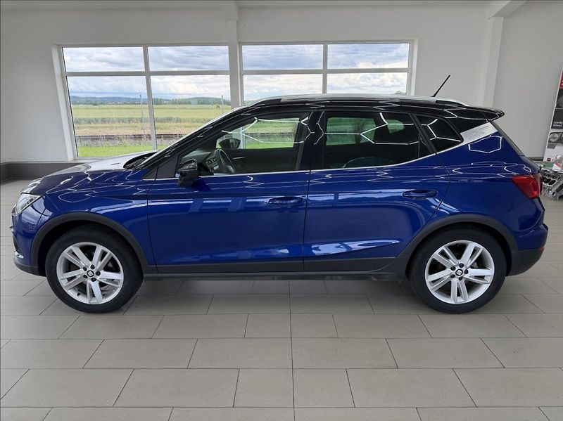 Seat Arona 1,0 i, FR Edition,tažné,temp. - fotka 2 z 34