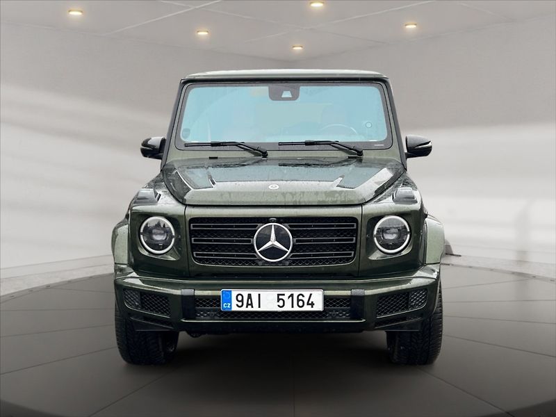 Mercedes-Benz Třídy G 4,0 V8 500 - fotka 2 z 11