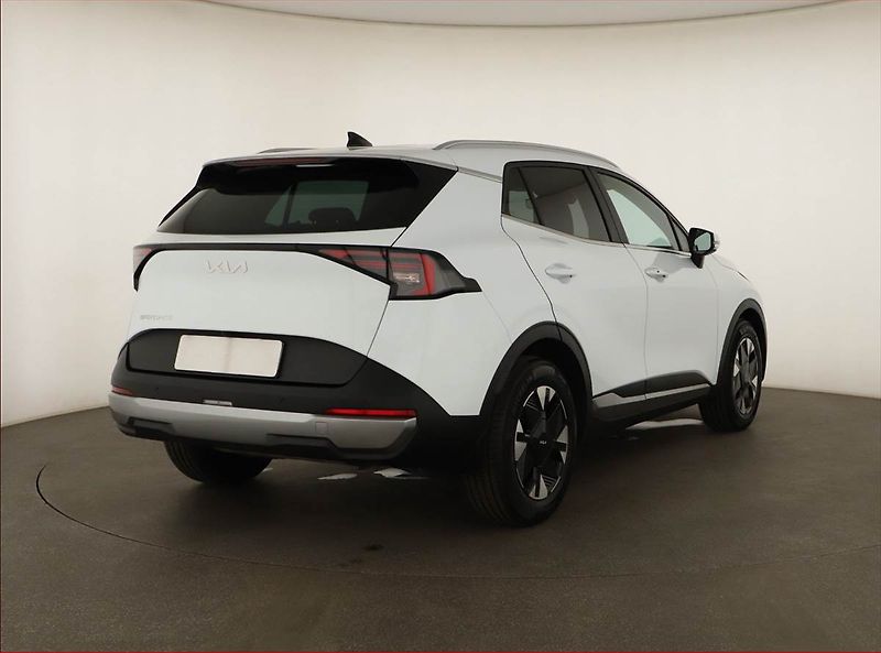 Kia Sportage (2025) 1.6 T-GDI, Exclusive, Navigace - fotka 5 z 16