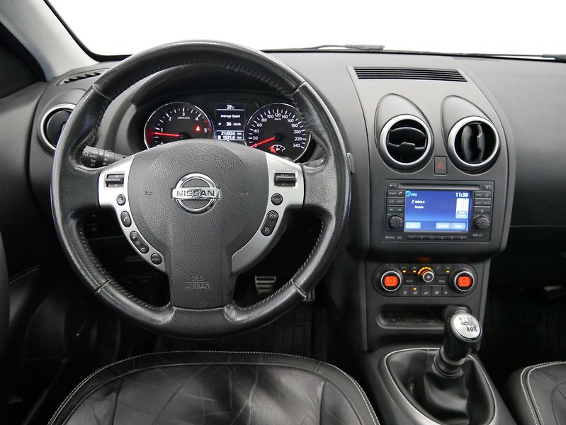 Nissan Qashqai - fotka 16 z 24