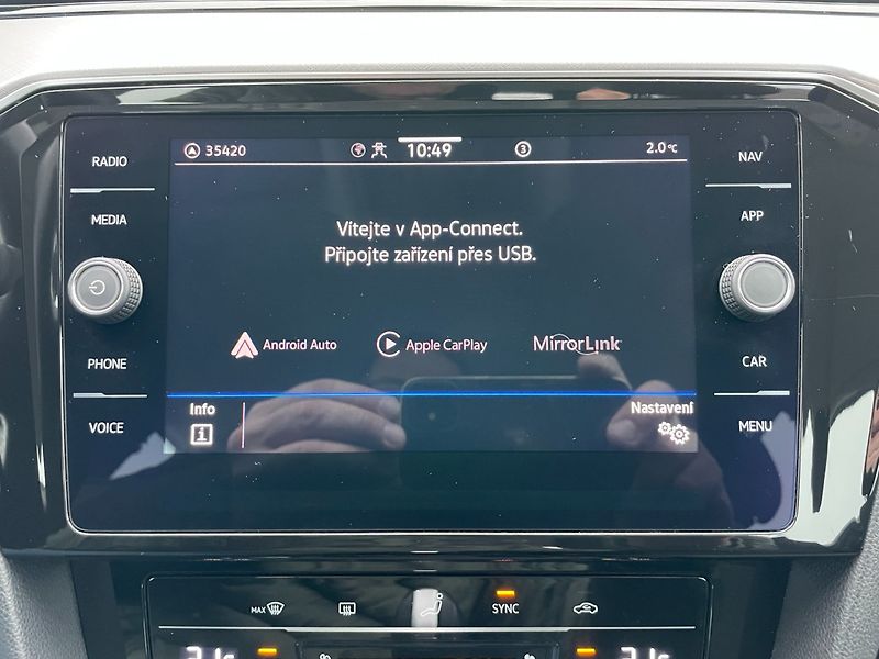 Volkswagen Passat (2021) Com. Style Business DSG! Navi! - fotka 29 z 40