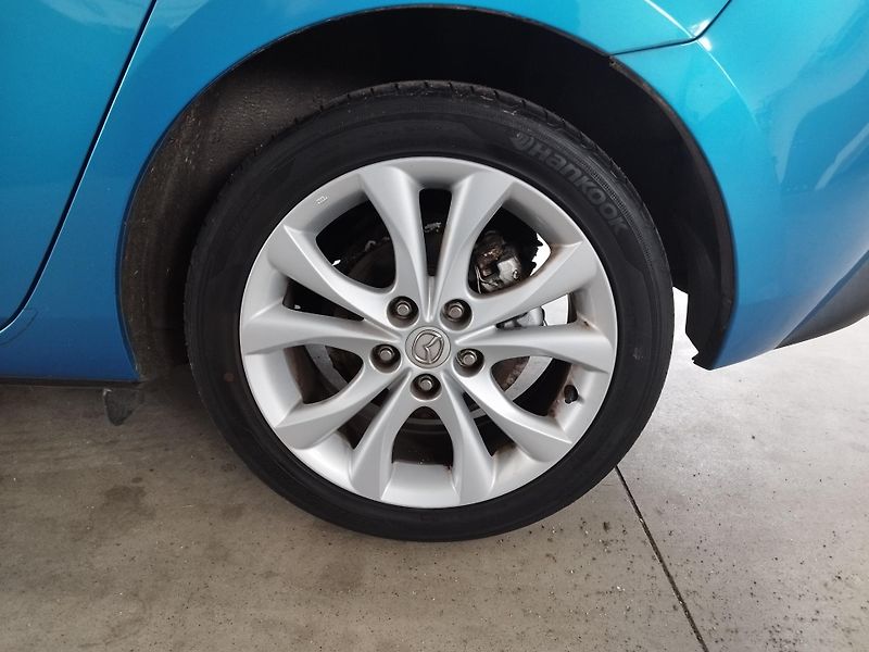 Mazda 3 (2011) 1,6I,77KW,AUT.KLIMA,17 ALU - fotka 10 z 30