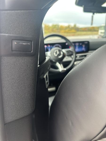 Mercedes-Benz Třídy V (2024) 300d 174kW 4M AMG LONG NT K360 - fotka 27 z 58