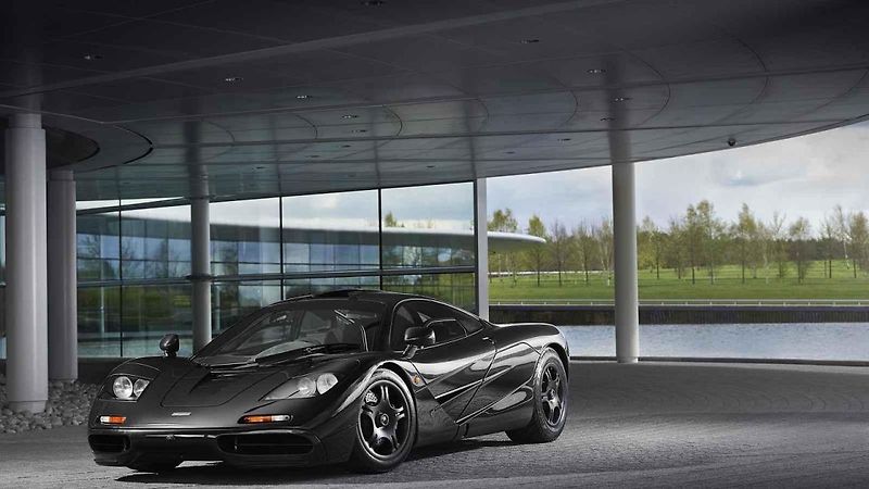McLaren F1.