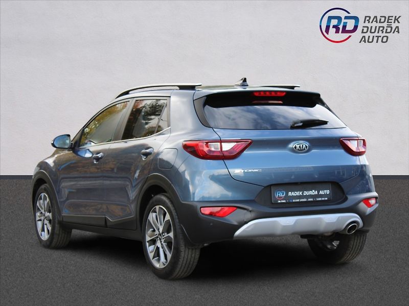 Kia Stonic 1,4 i  NOVÉ V ČR,PREMIUM,34TKM - fotka 7 z 33