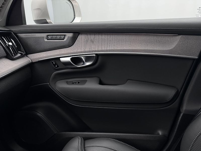 Volvo XC90 B5 AWD BRIGHT PLUS REZERVACE - fotka 54 z 55
