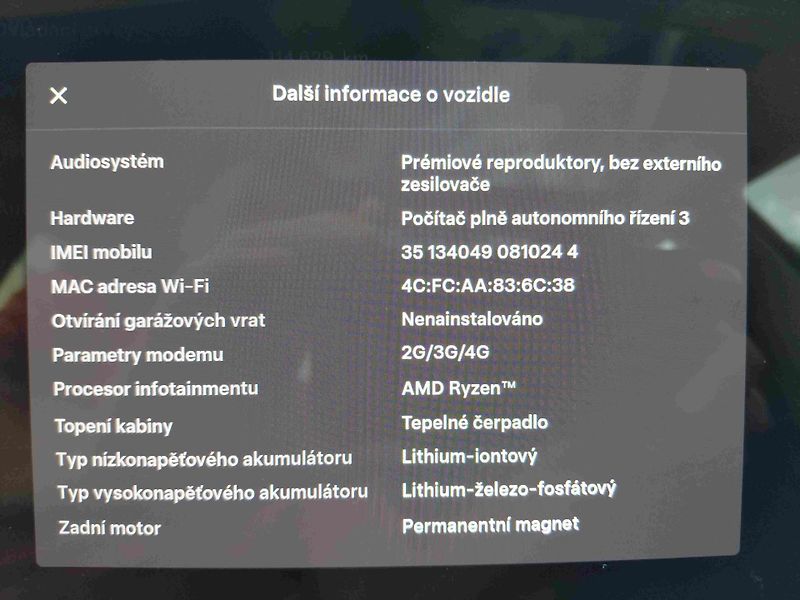 Tesla Model 3 RWD LED ACC 18ALU SOH 91,1% - fotka 17 z 19