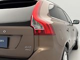 Volvo XC60 D4 AWD SUMMUM AUT CZ - náhled 41