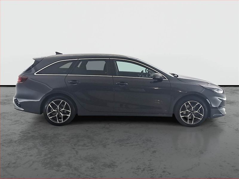 Kia Ceed (2025) 1.5 T-GDI - fotka 6 z 19
