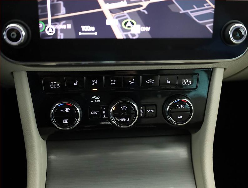 Škoda Superb (2021) Style 2.0 TDI - fotka 13 z 20