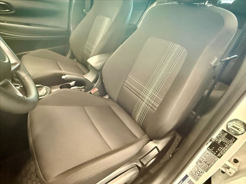 Hyundai Bayon 1,0 T-GDI COMFORT CLUB 74KW - fotka 9 z 17
