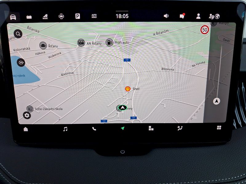 Škoda Superb (2025) Combi iV L&K DSG 1,5TSi 150kW - fotka 23 z 35