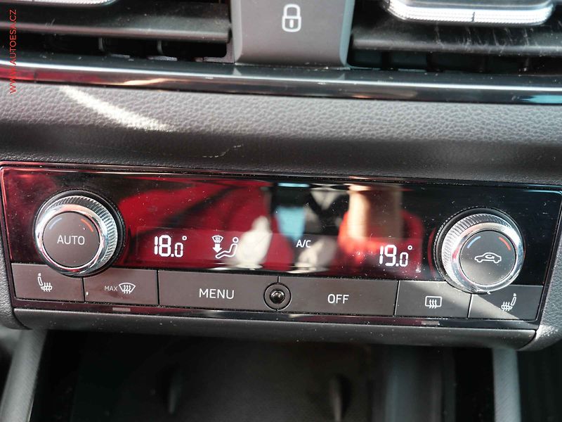 Škoda Scala (2020) 1.5 TSi, ČR, Style, LED - fotka 17 z 28