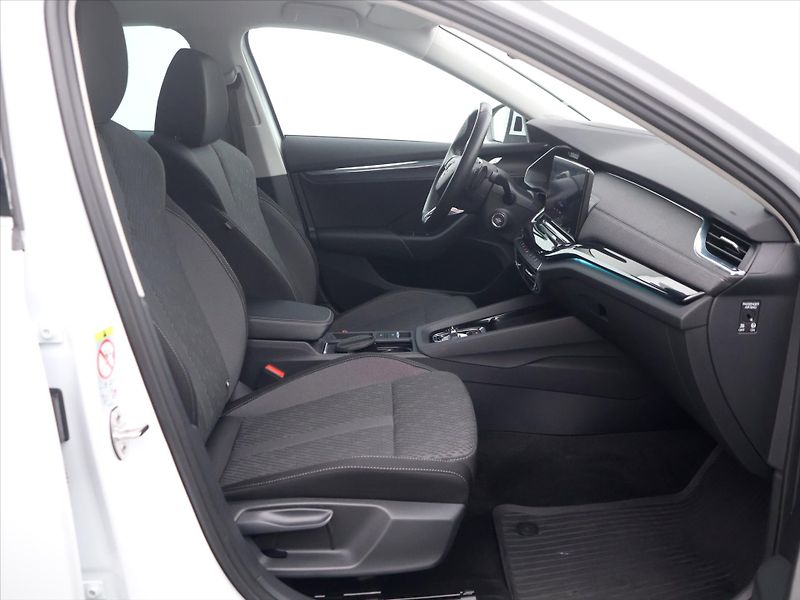 Škoda Octavia 1,5 TGI 96kW G-Tec DSG Style C - fotka 11 z 34