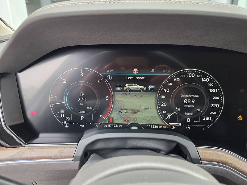 Volkswagen Touareg (2019) 3.0 TDI 210kW Vztduch/Noční vi - fotka 30 z 44