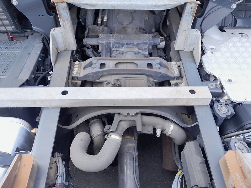 Scania R 450 6x2 Retarder BDF - fotka 10 z 35